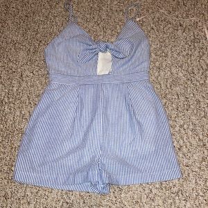 Like new everly blue and white striped romper